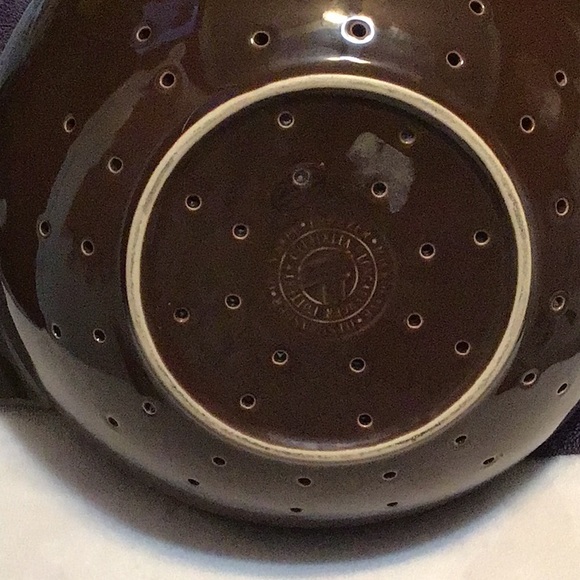 Colander/Strainer - Picture 3 of 4